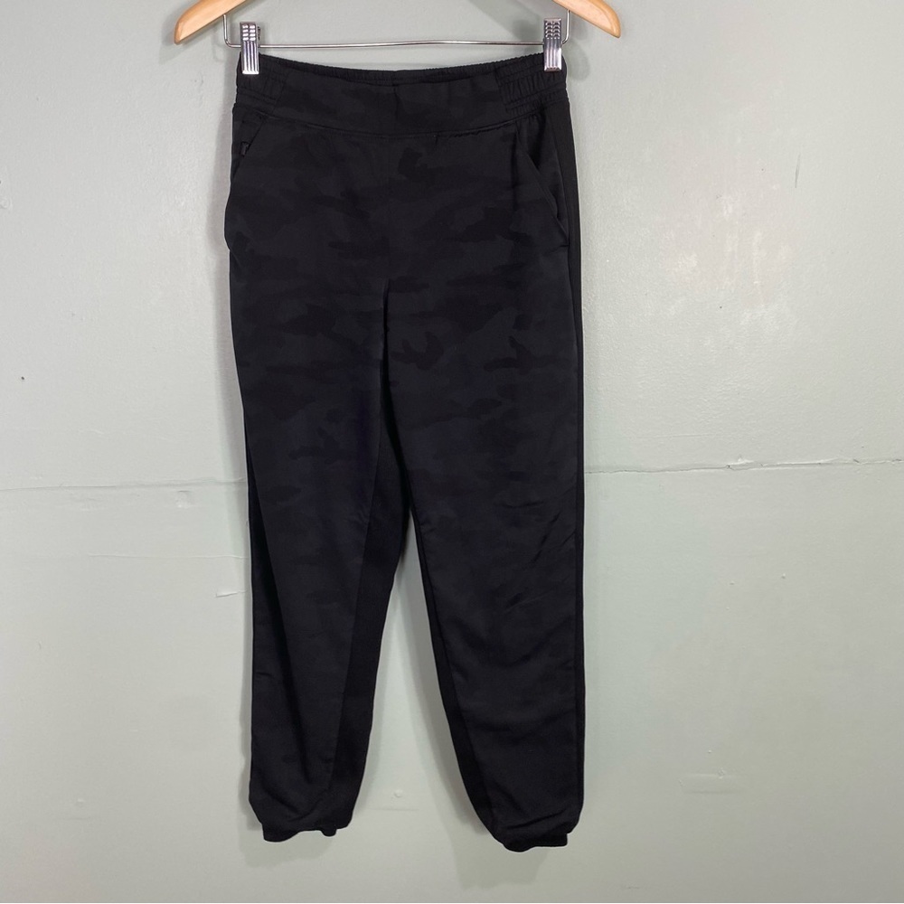 Athleta‎ Brooklyn Lined Camo Jogger Black Sz 0 985549